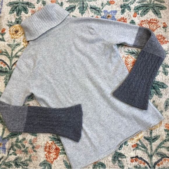 Emma Sofia 100% Cashmere Turtleneck Sweater Knit Bell Sleeve Y2K XS - Picture 6 of 6